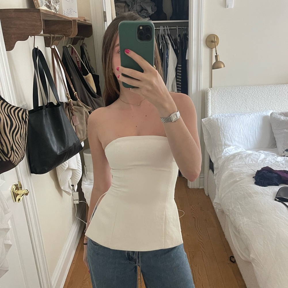ARITZIA strapless white
